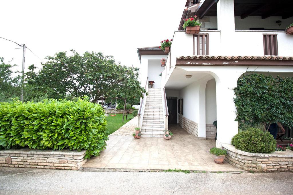 Apartman Orbanići Екстериор снимка