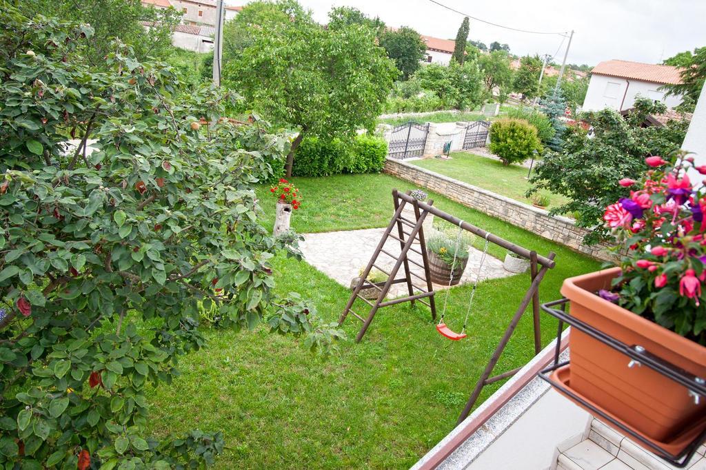 Apartman Orbanići Екстериор снимка