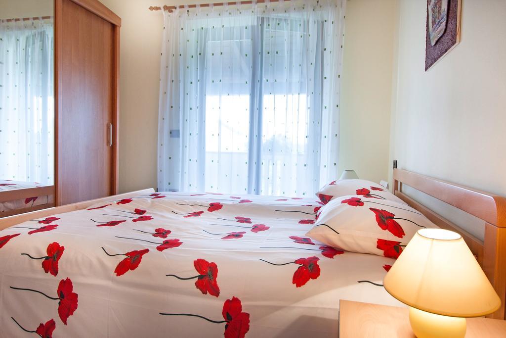 Apartman Orbanići Екстериор снимка